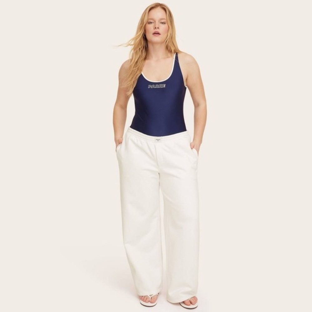 Parke Target Women's M Medium High-Rise Boxer Sweatpants White/Blue Sweat Pants